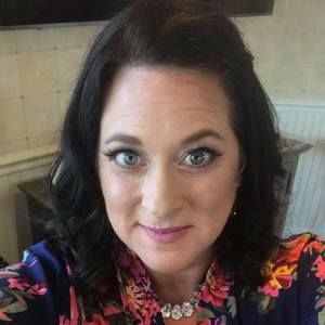 Meet your Posher, Jolie